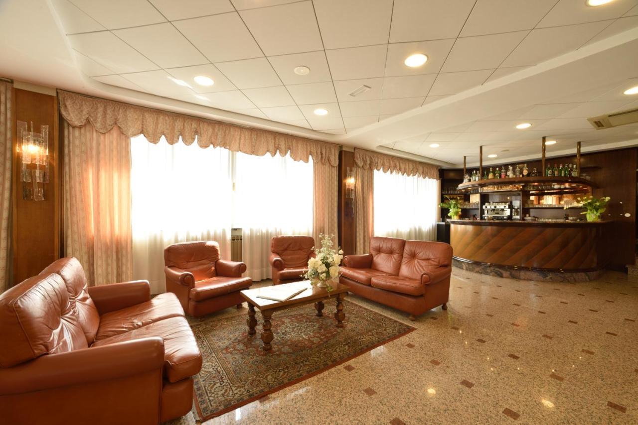 Hotel Bergamo Mare Mhotelsgroup San Bartolomeo Al Mare Extérieur photo